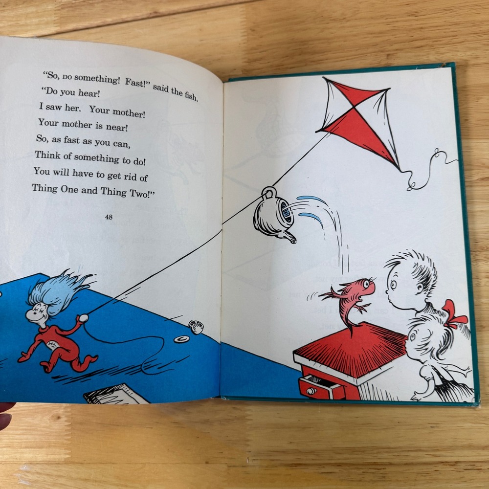 The Cat in the Hat Dr Seuss Hardcover Book Club Edition 1957 VTG Beginner Book - Picture 7 of 8
